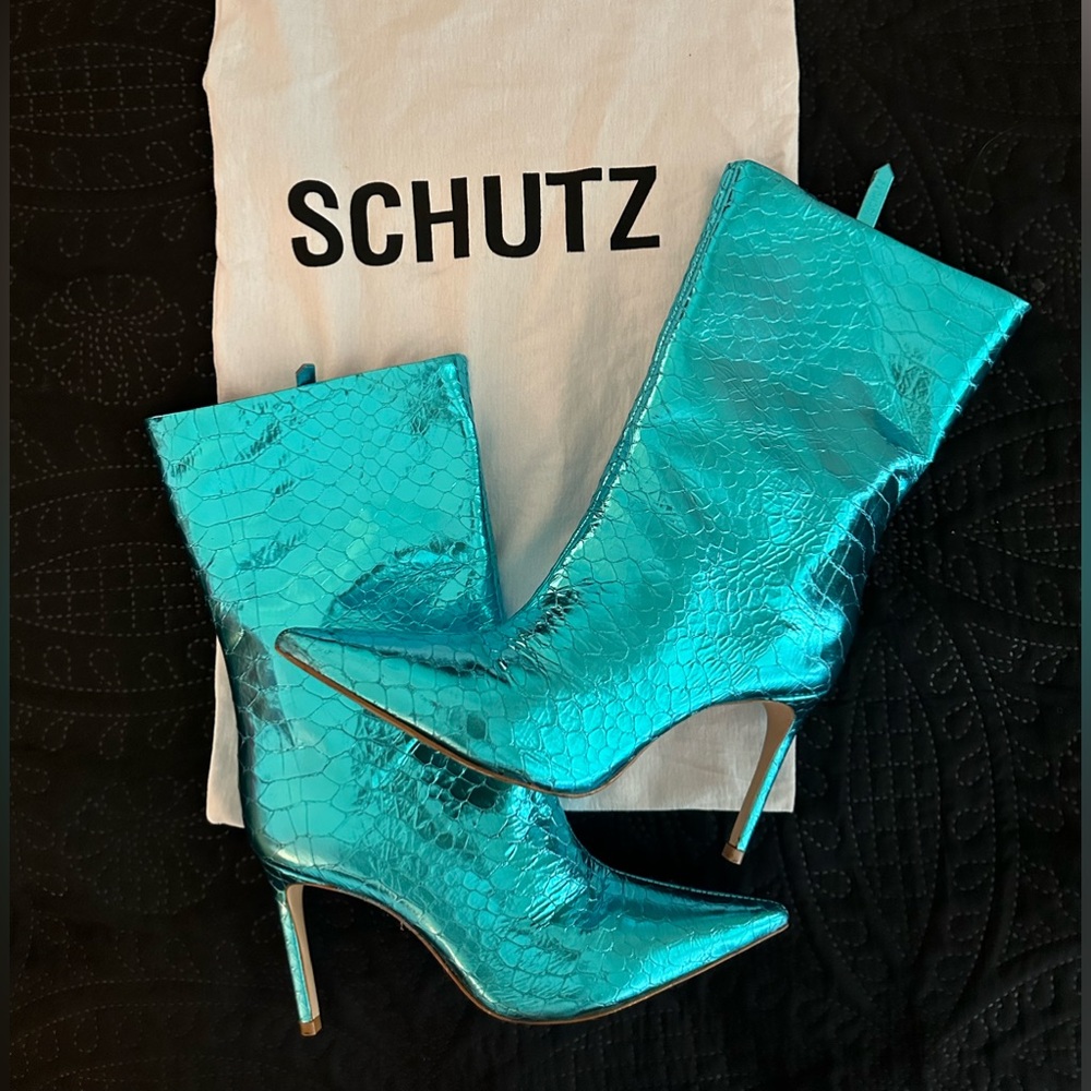 Schutz Mary Boots in Turquesa